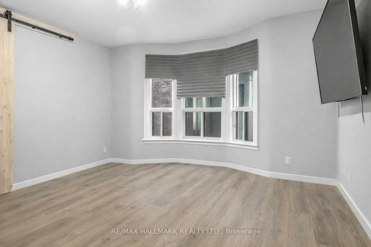 276, Grace, Palmerston-Little Italy, Toronto