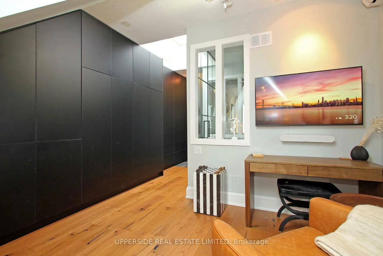 153, Collier, Rosedale-Moore Park, Toronto