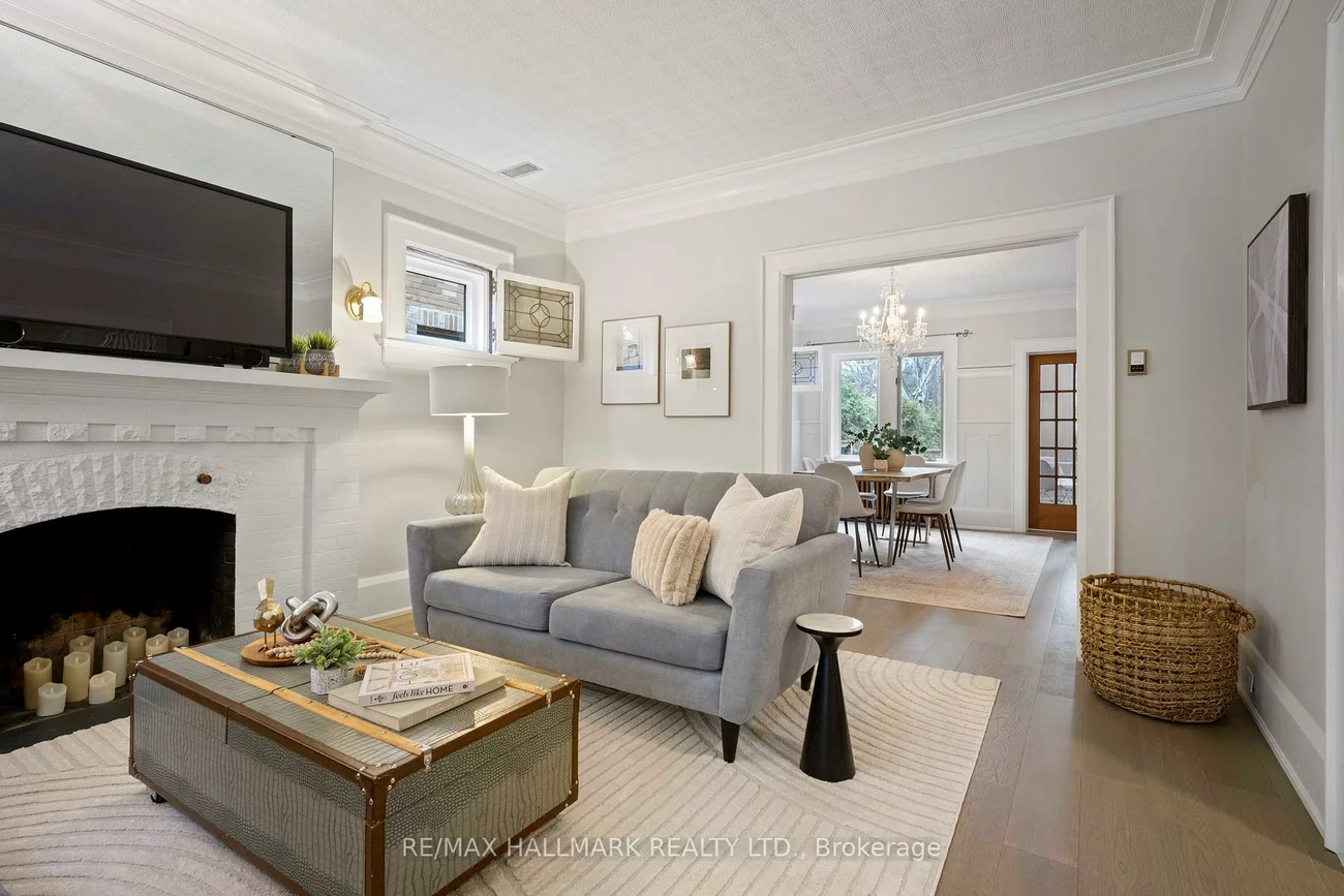 24, Glencairn, Lawrence Park South, Toronto