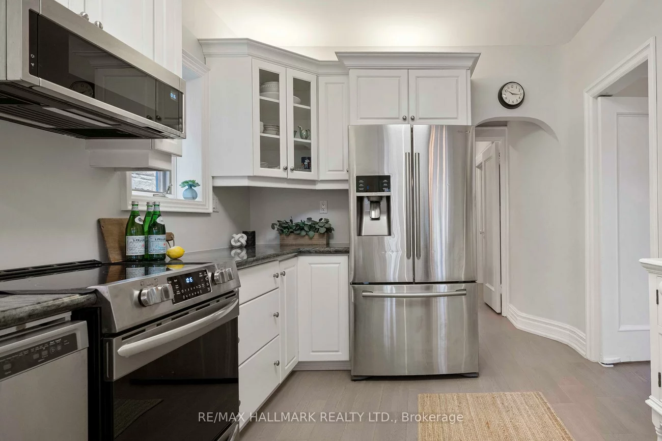 24, Glencairn, Lawrence Park South, Toronto