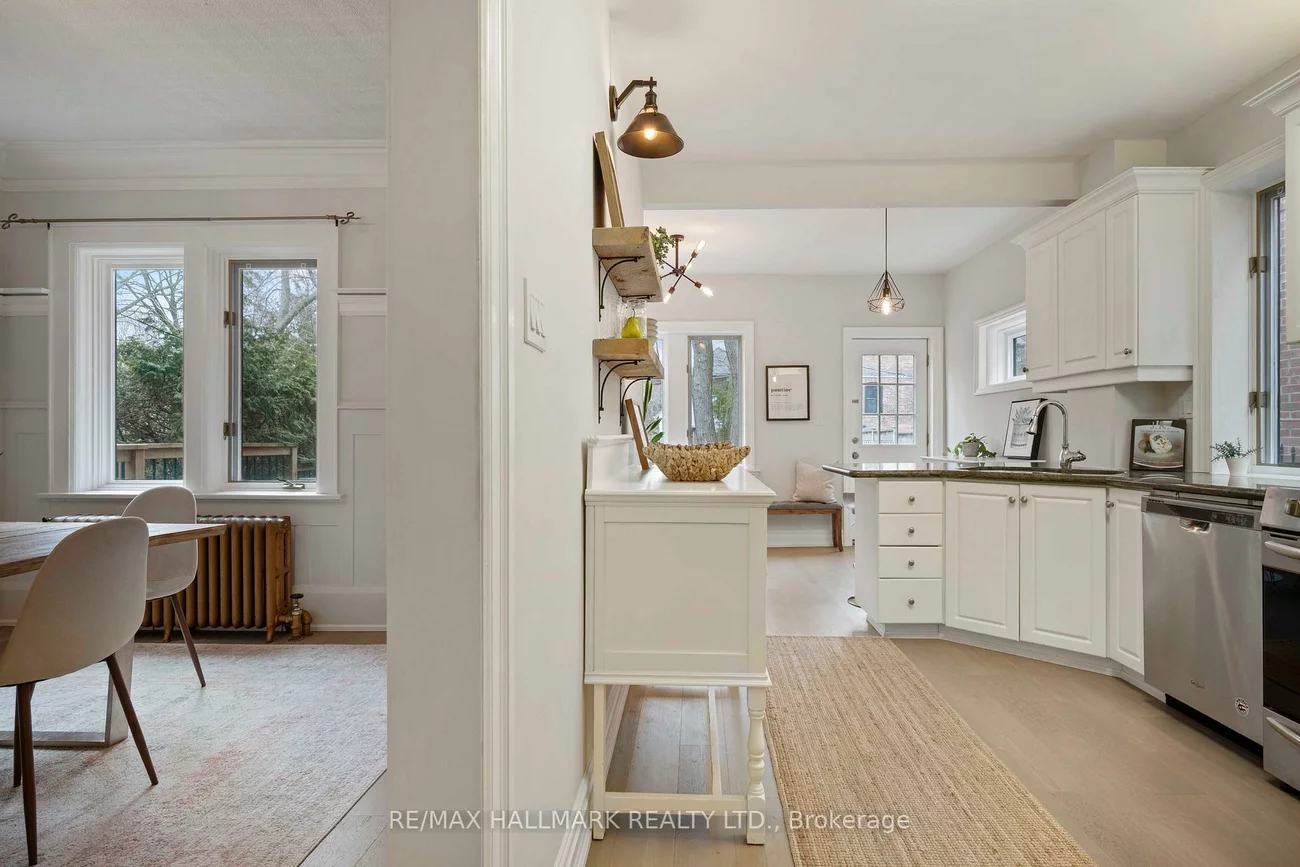 24, Glencairn, Lawrence Park South, Toronto