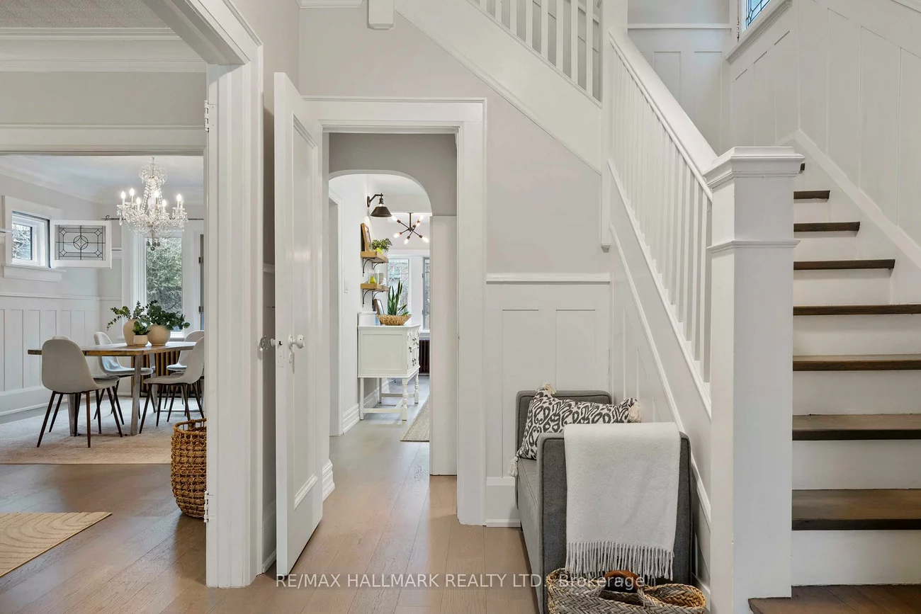 24, Glencairn, Lawrence Park South, Toronto