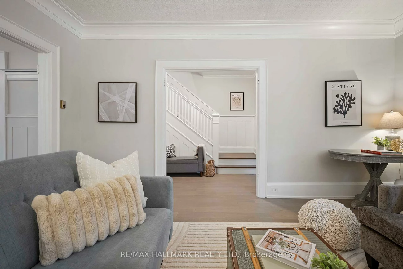 24, Glencairn, Lawrence Park South, Toronto