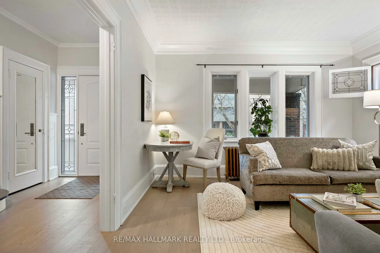 24, Glencairn, Lawrence Park South, Toronto