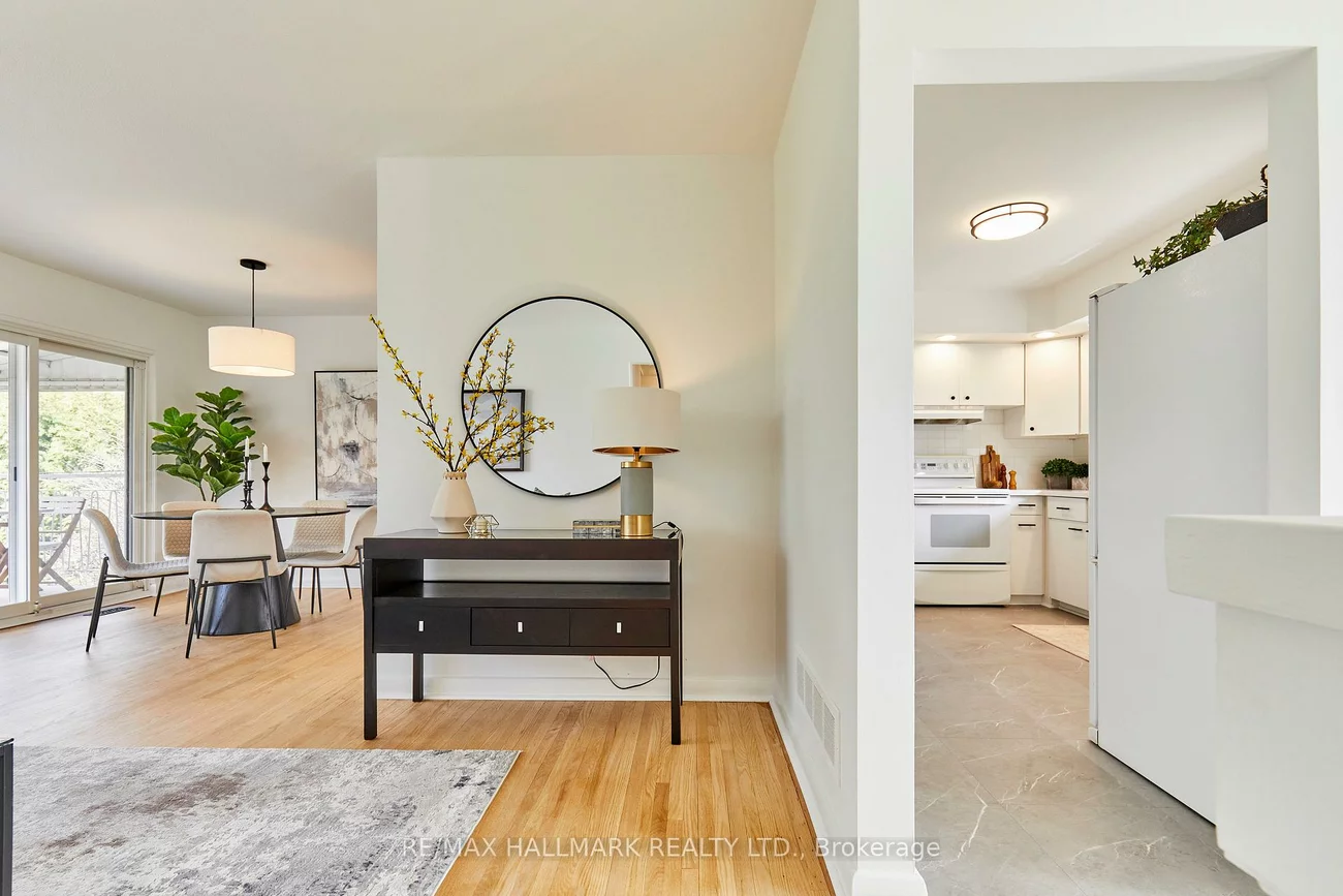 194, Sloane, Victoria Village, Toronto