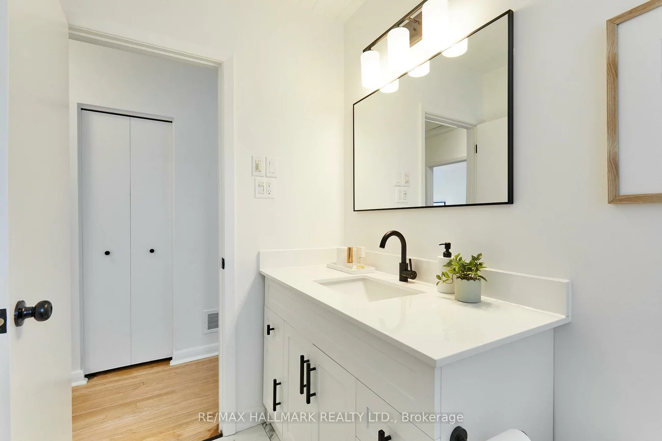 194, Sloane, Victoria Village, Toronto