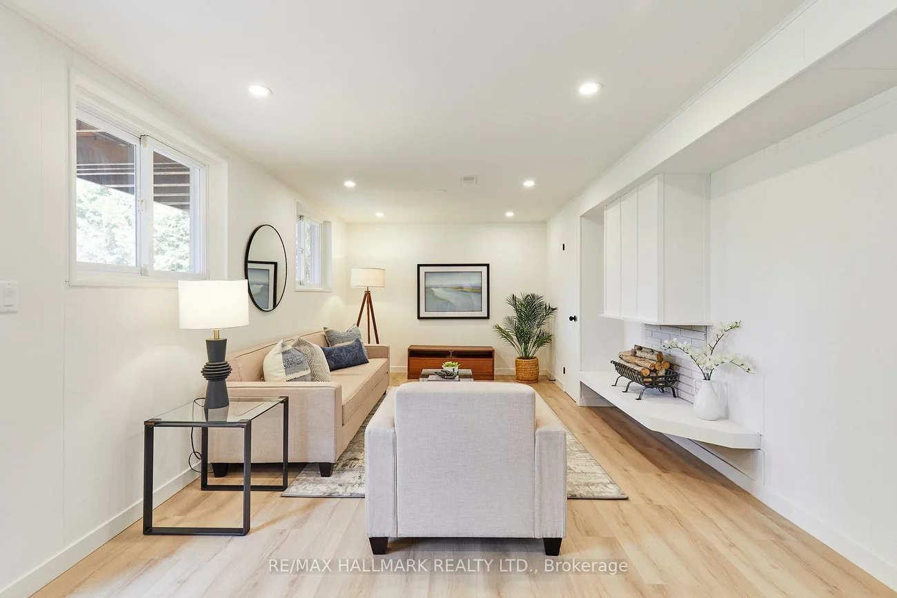 194, Sloane, Victoria Village, Toronto