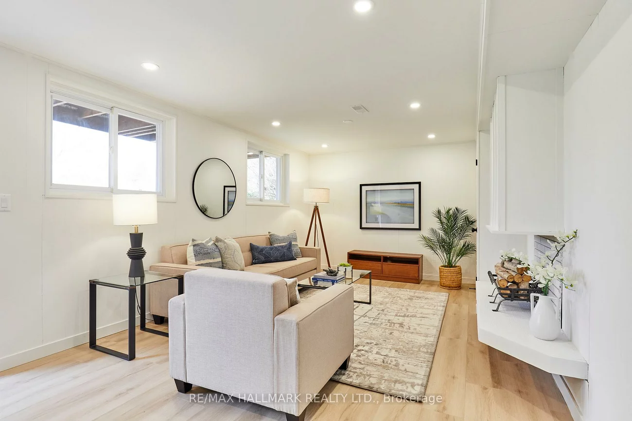 194, Sloane, Victoria Village, Toronto