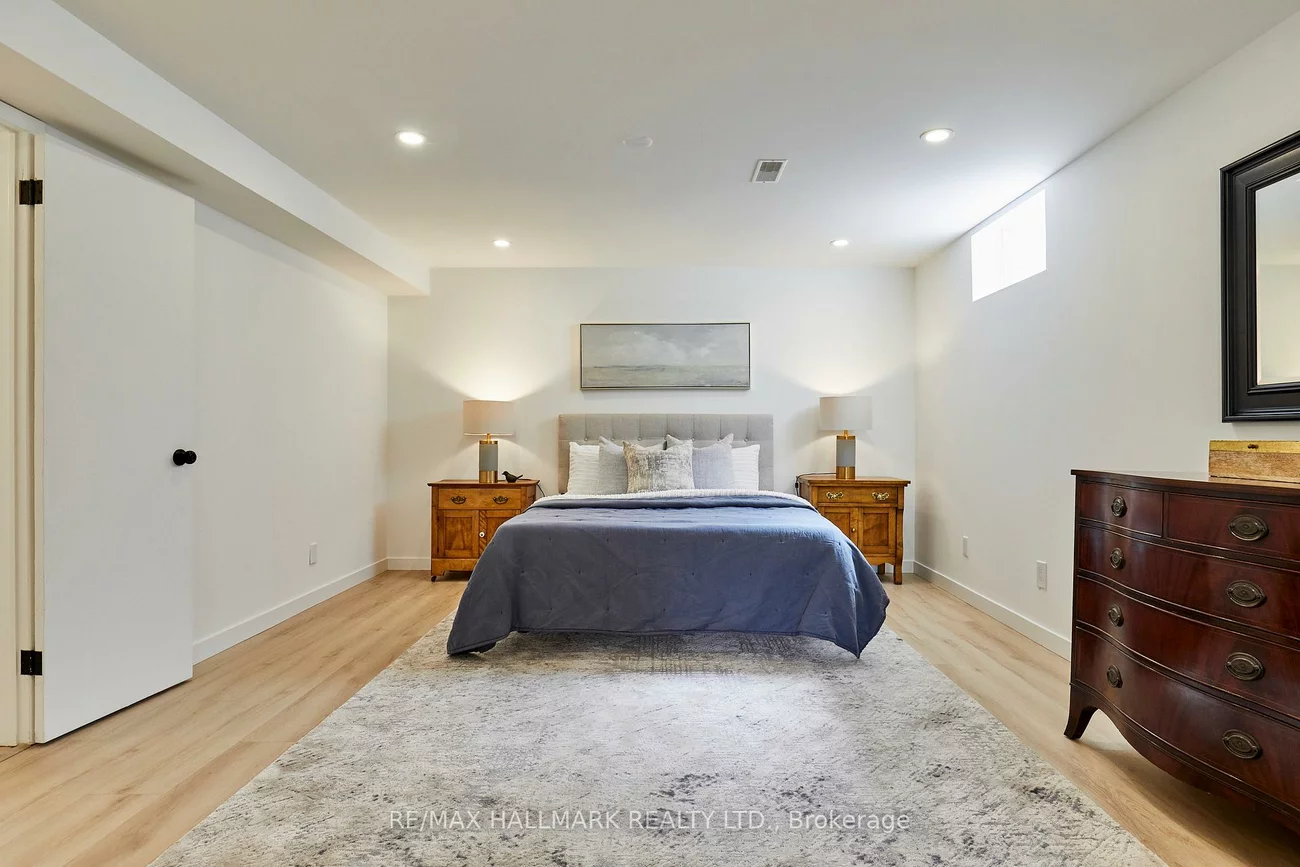 194, Sloane, Victoria Village, Toronto