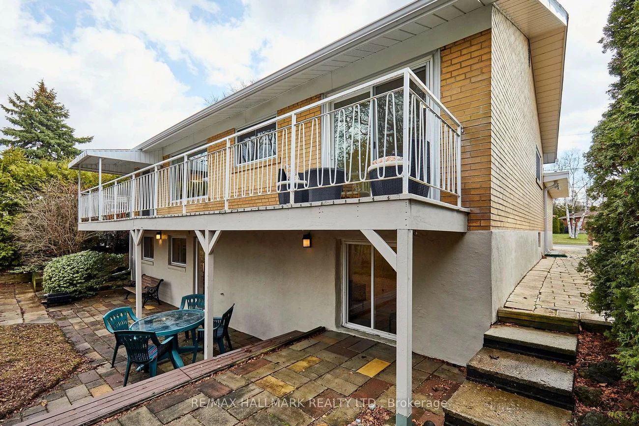 194, Sloane, Victoria Village, Toronto