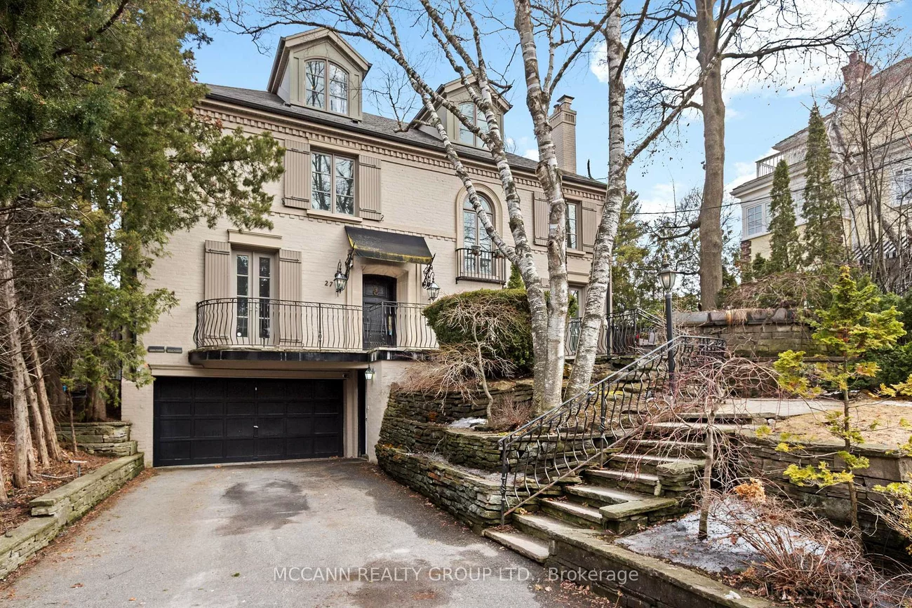 27, Strathgowan, Lawrence Park South, Toronto