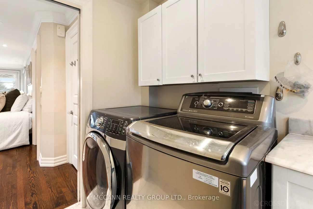 27, Strathgowan, Lawrence Park South, Toronto