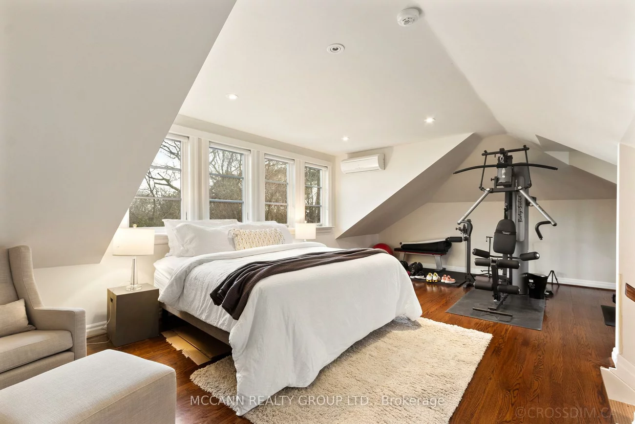 27, Strathgowan, Lawrence Park South, Toronto
