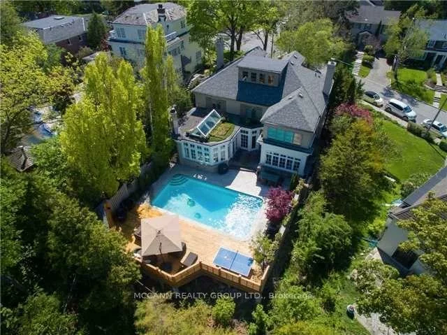 27, Strathgowan, Lawrence Park South, Toronto