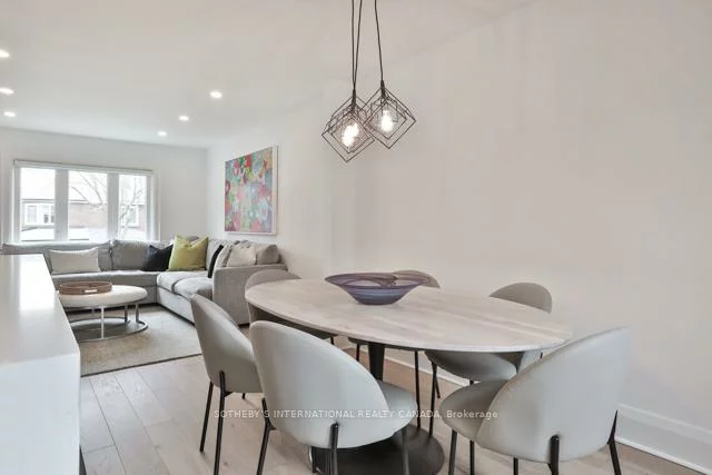 64, Robina, Oakwood Village, Toronto