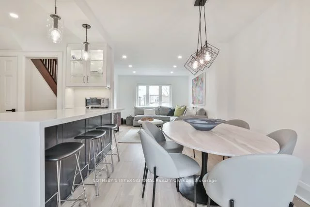 64, Robina, Oakwood Village, Toronto