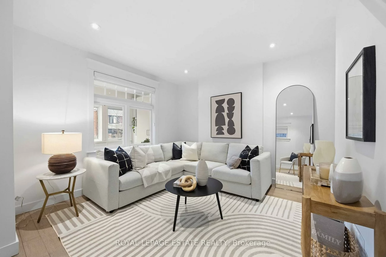 38, Kenwood, Humewood-Cedarvale, Toronto