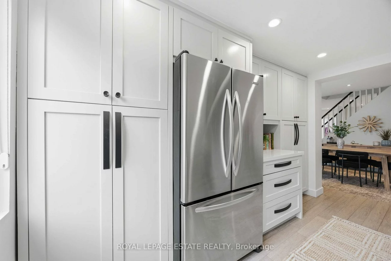 38, Kenwood, Humewood-Cedarvale, Toronto