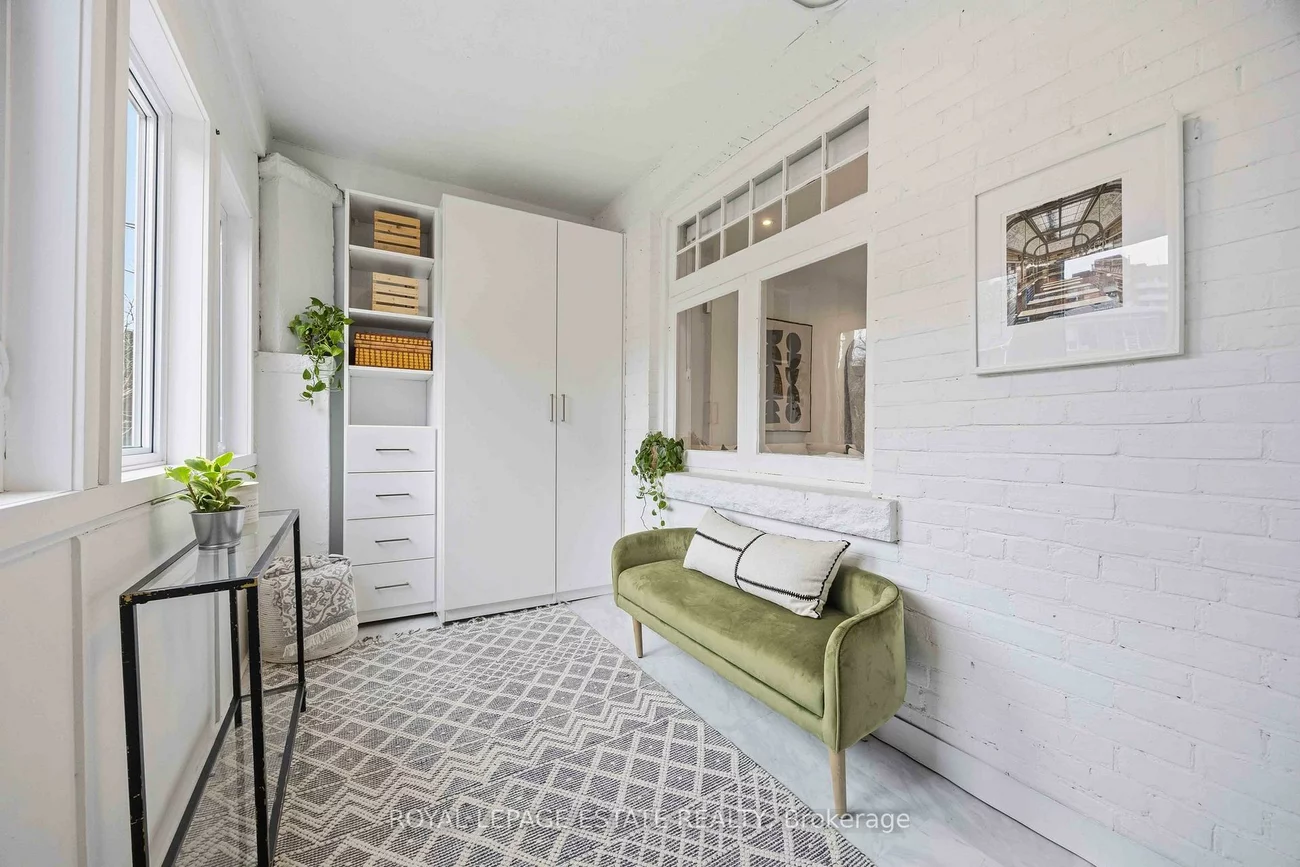 38, Kenwood, Humewood-Cedarvale, Toronto