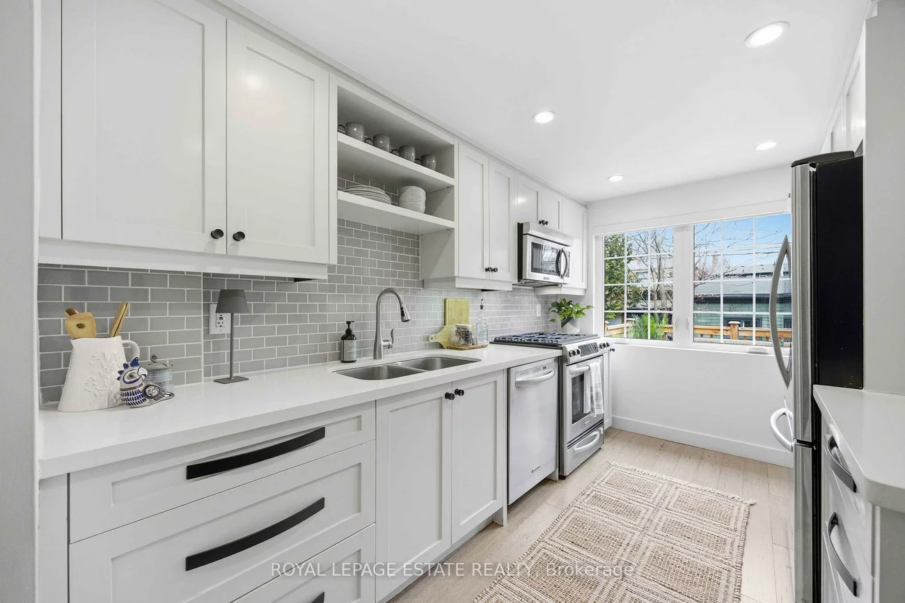 38, Kenwood, Humewood-Cedarvale, Toronto