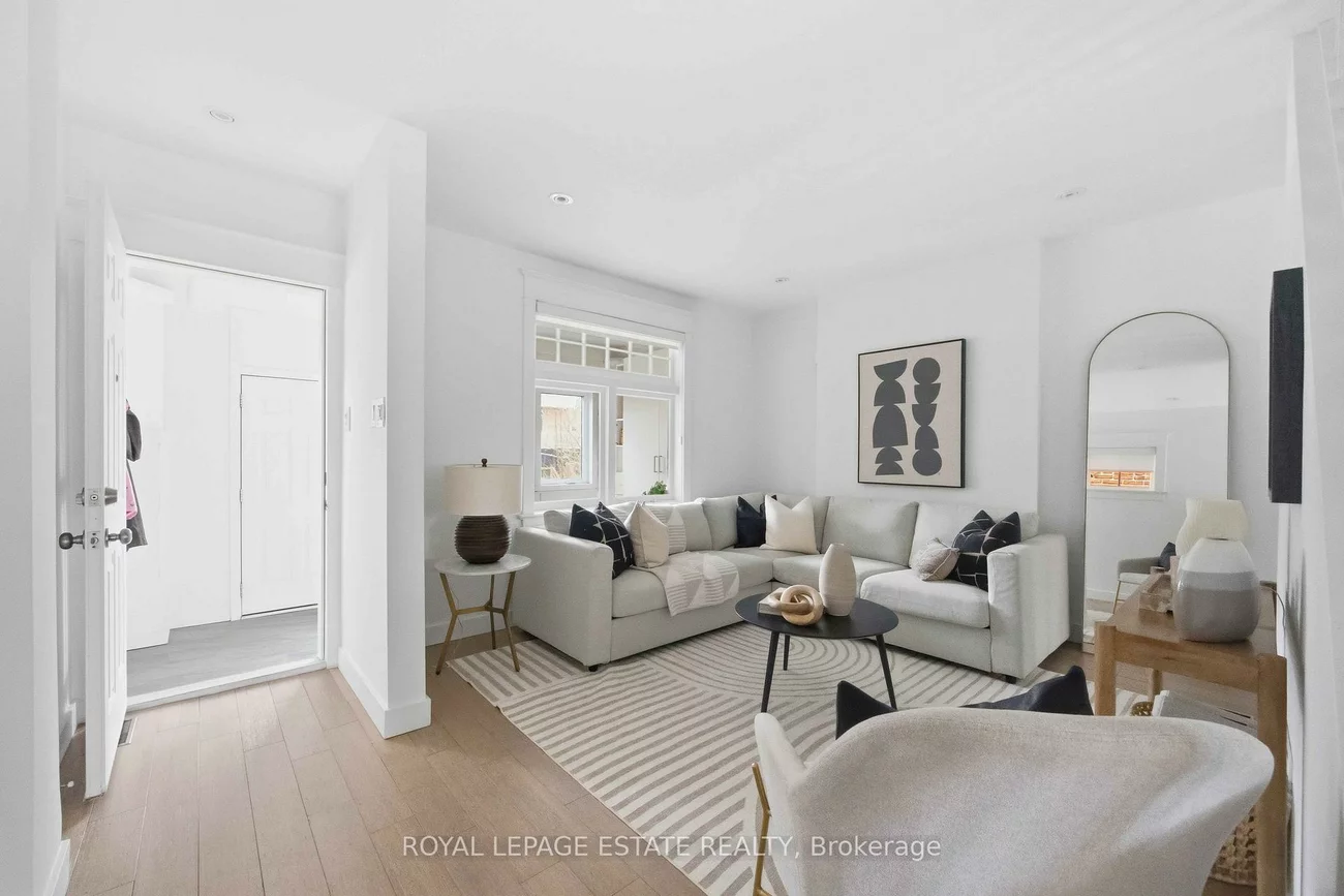 38, Kenwood, Humewood-Cedarvale, Toronto