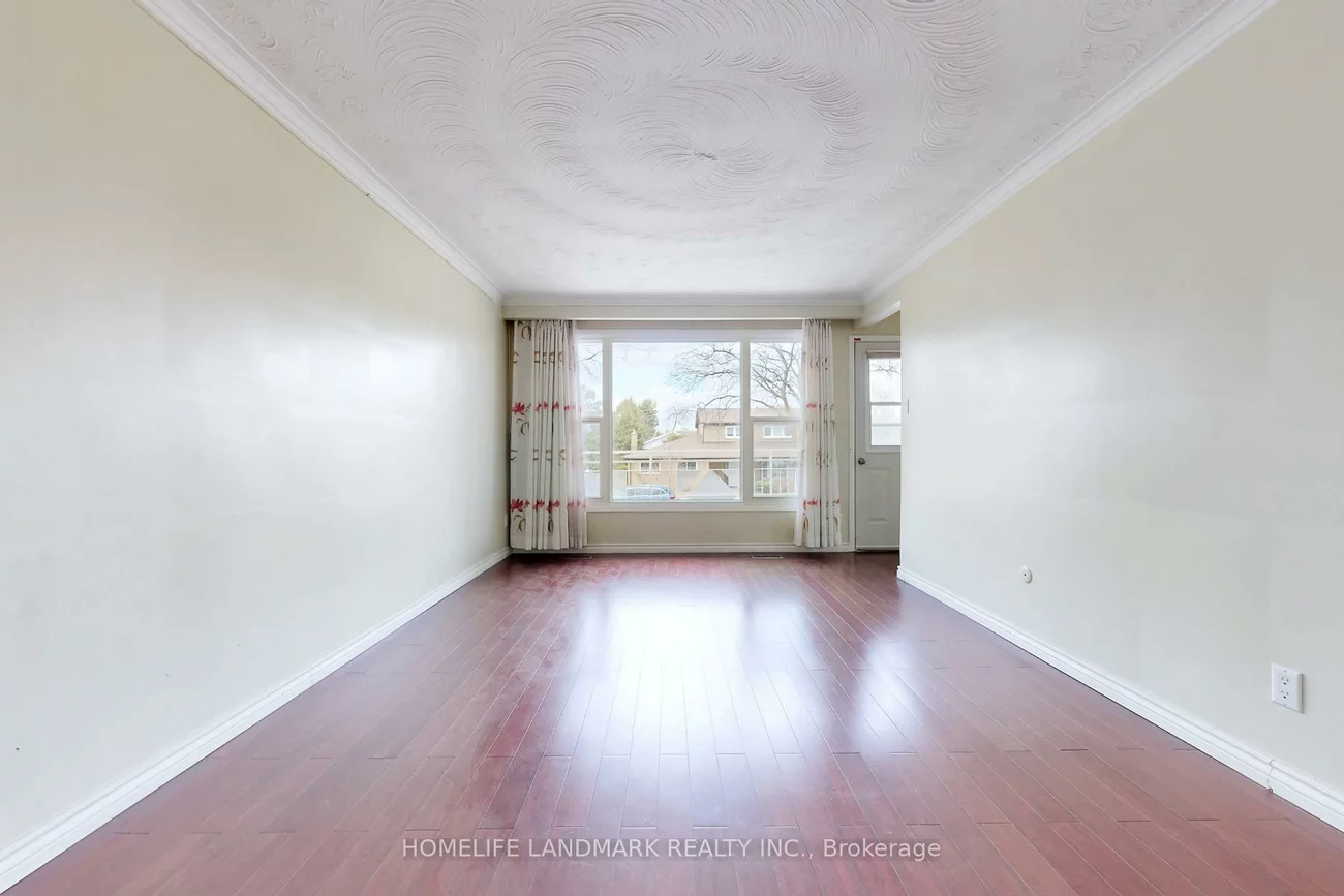 225, Pineway, Bayview Woods-Steeles, Toronto