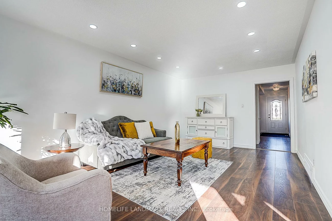 104, Tanjoe, Newtonbrook West, Toronto