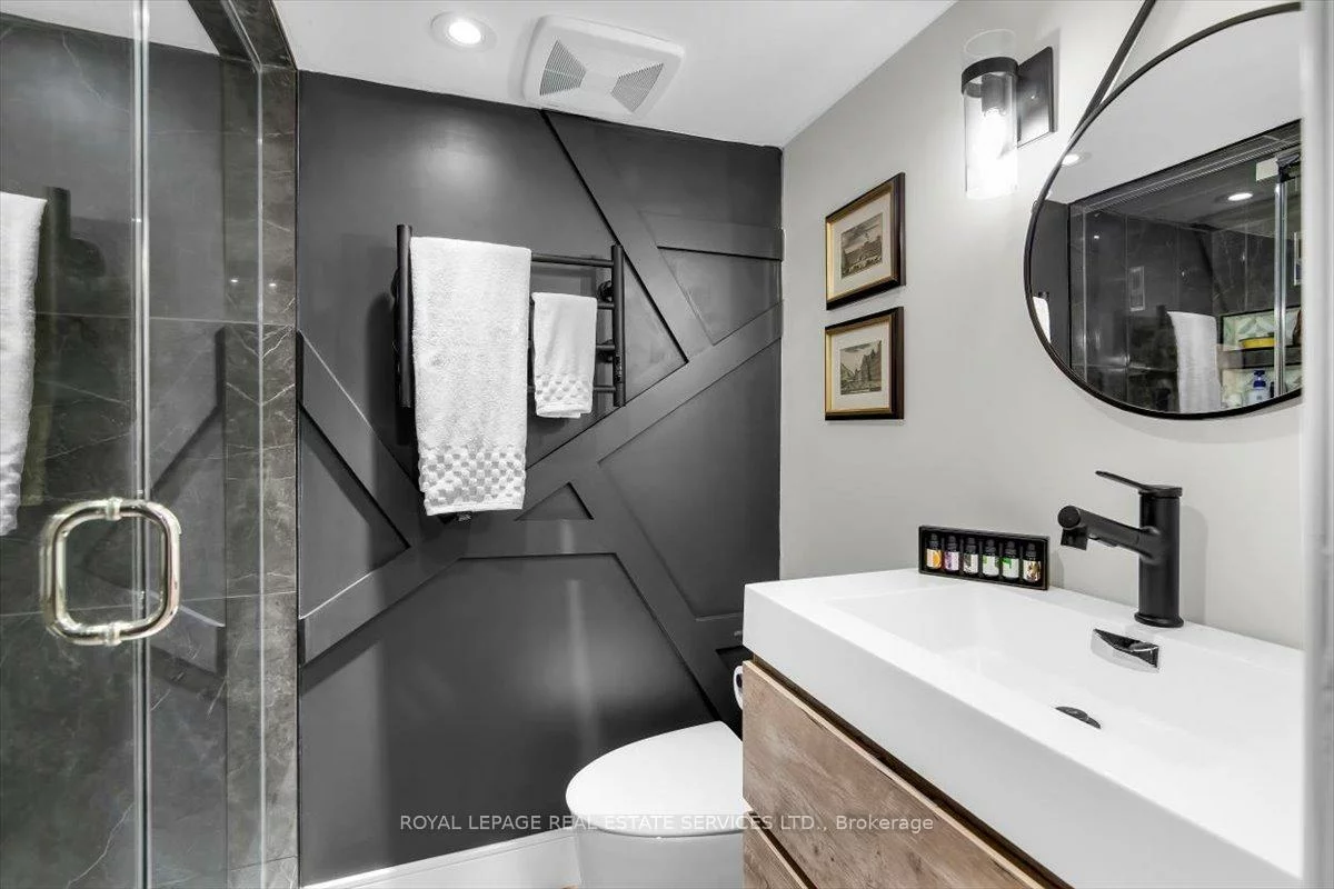 239, Heath, Rosedale-Moore Park, Toronto