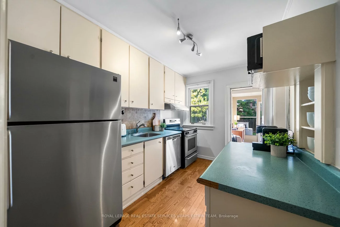 26, MacNaughton, Leaside, Toronto