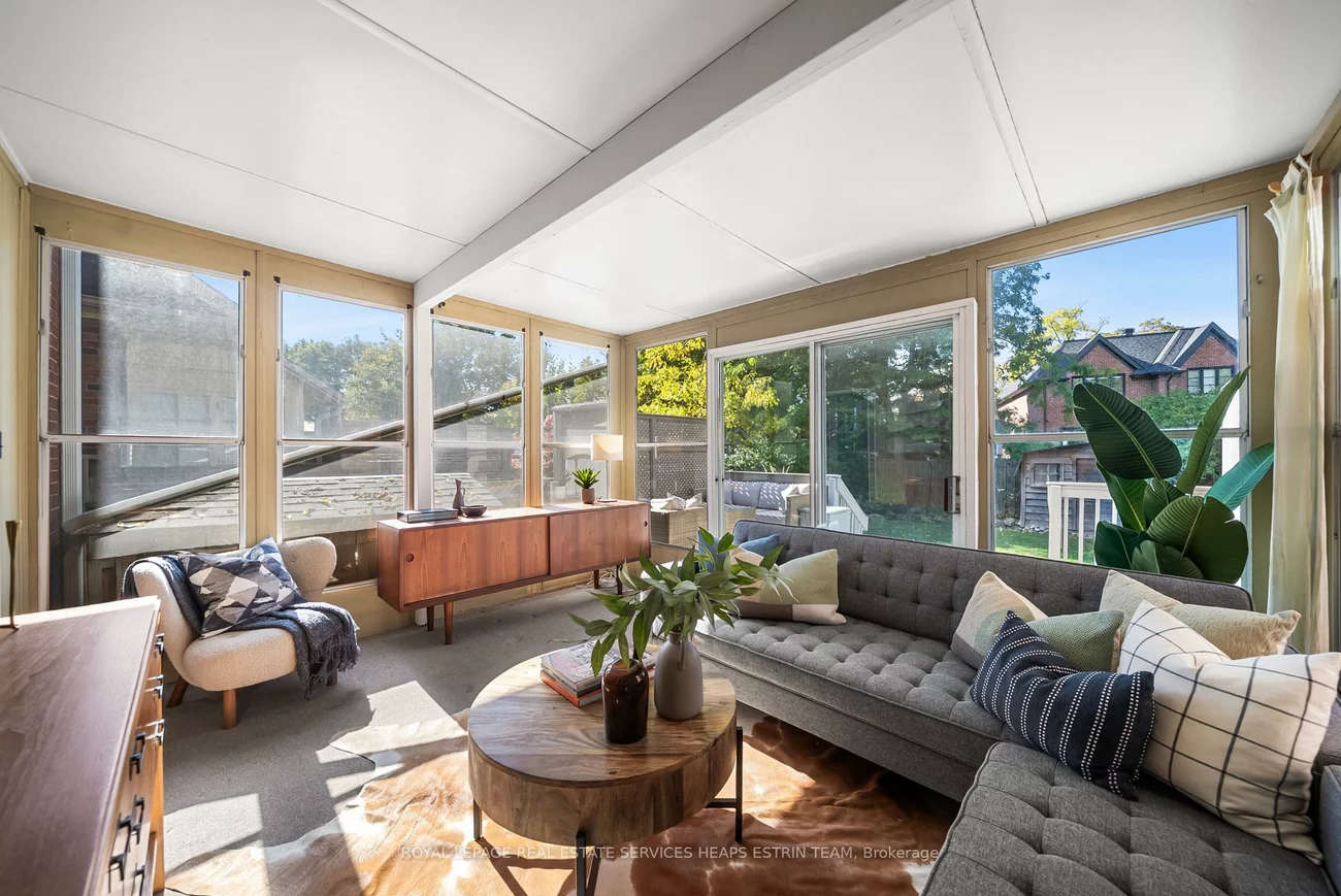 26, MacNaughton, Leaside, Toronto