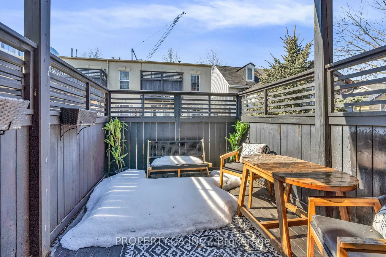 50, Stanley, Niagara, Toronto