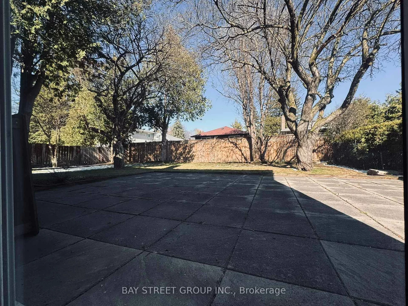 43, Appian, Bayview Village, Toronto