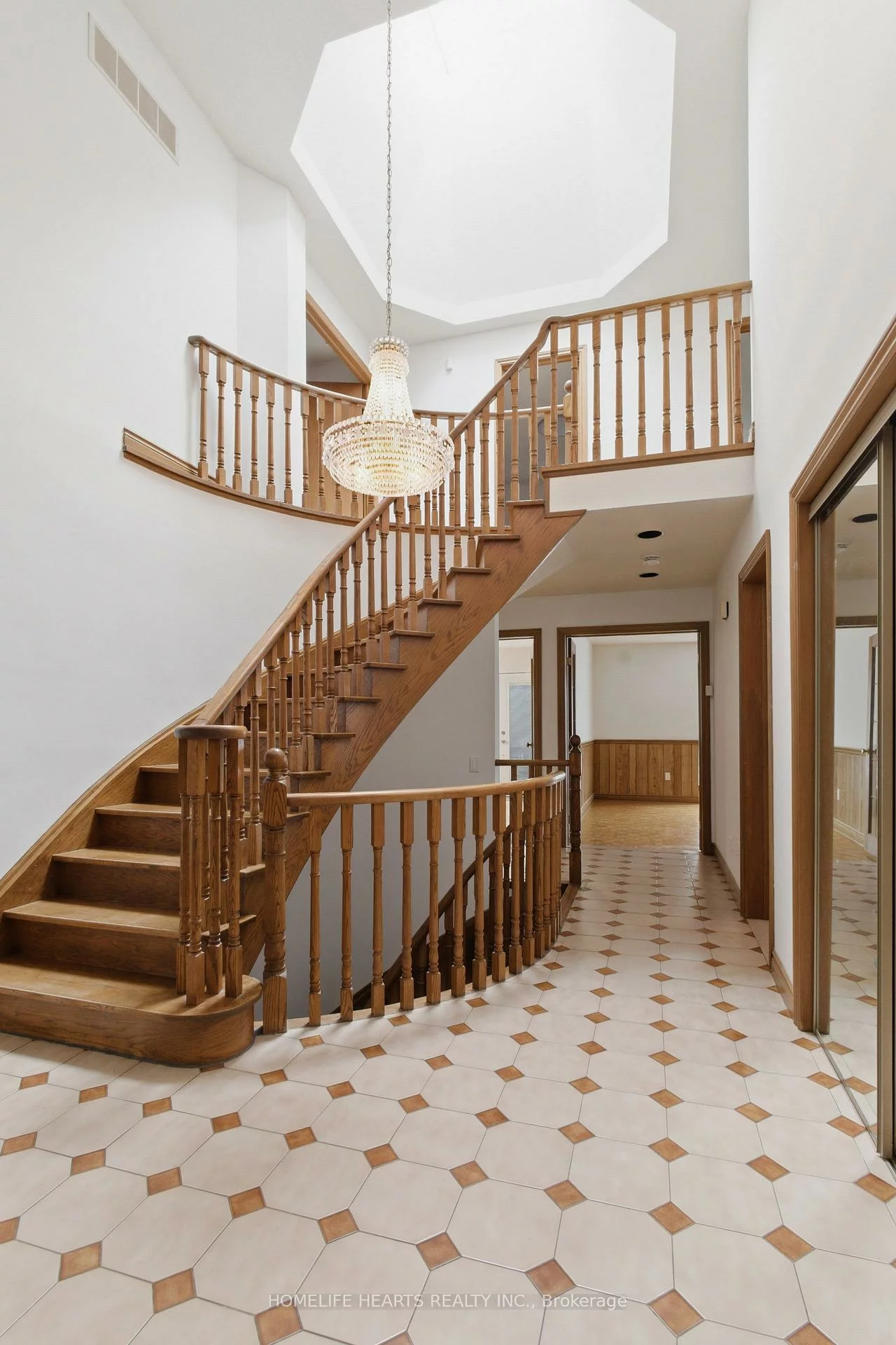 107, Pemberton, Newtonbrook East, Toronto