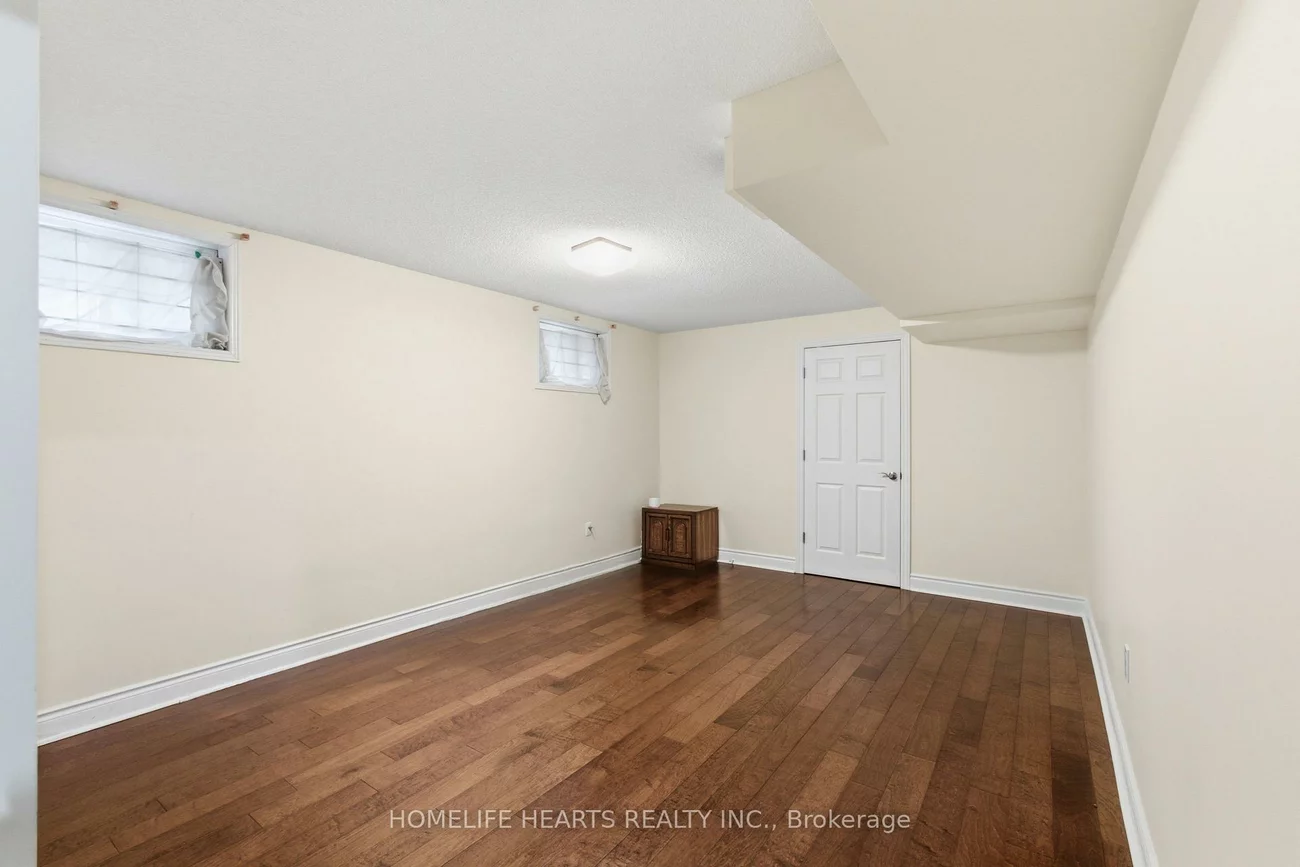 107, Pemberton, Newtonbrook East, Toronto