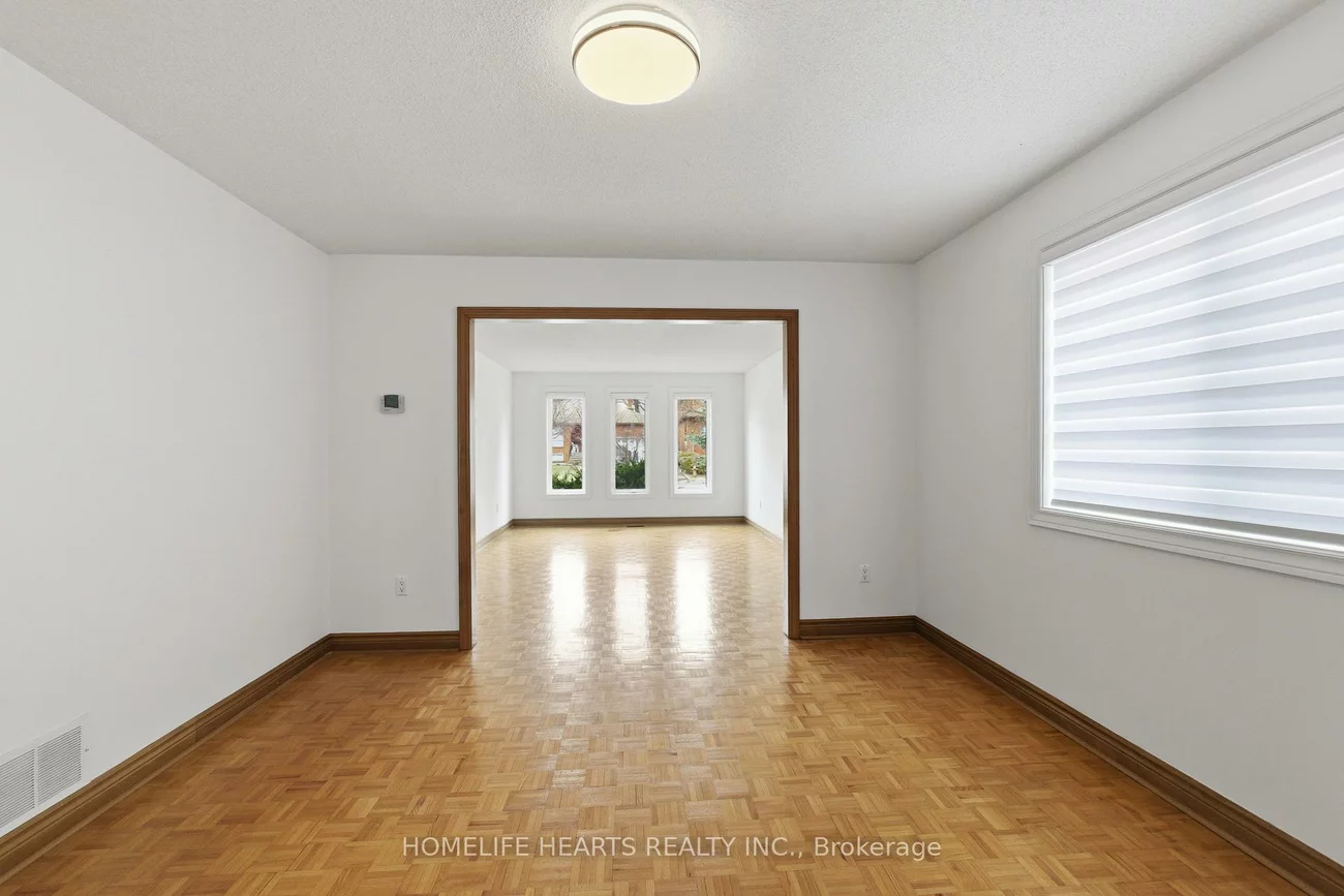 107, Pemberton, Newtonbrook East, Toronto