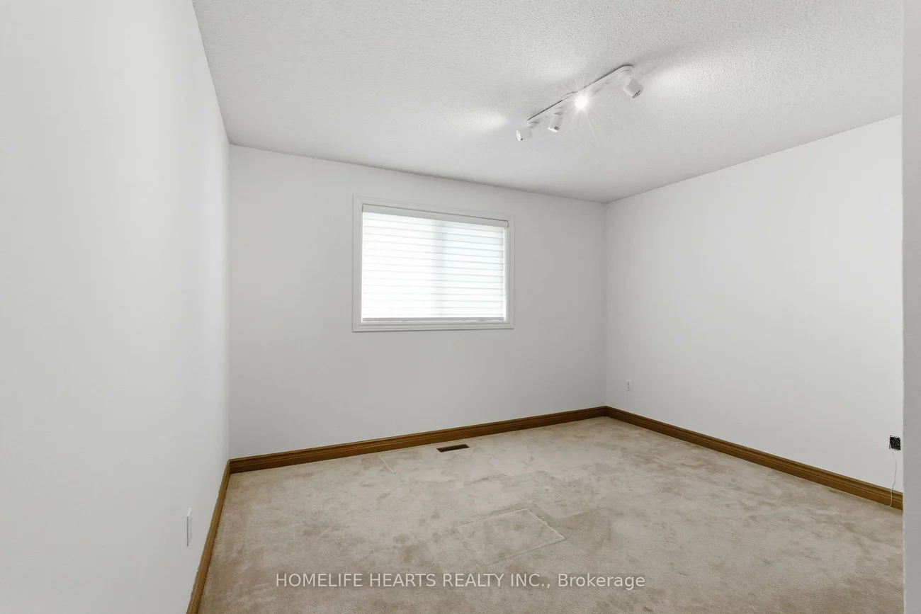 107, Pemberton, Newtonbrook East, Toronto