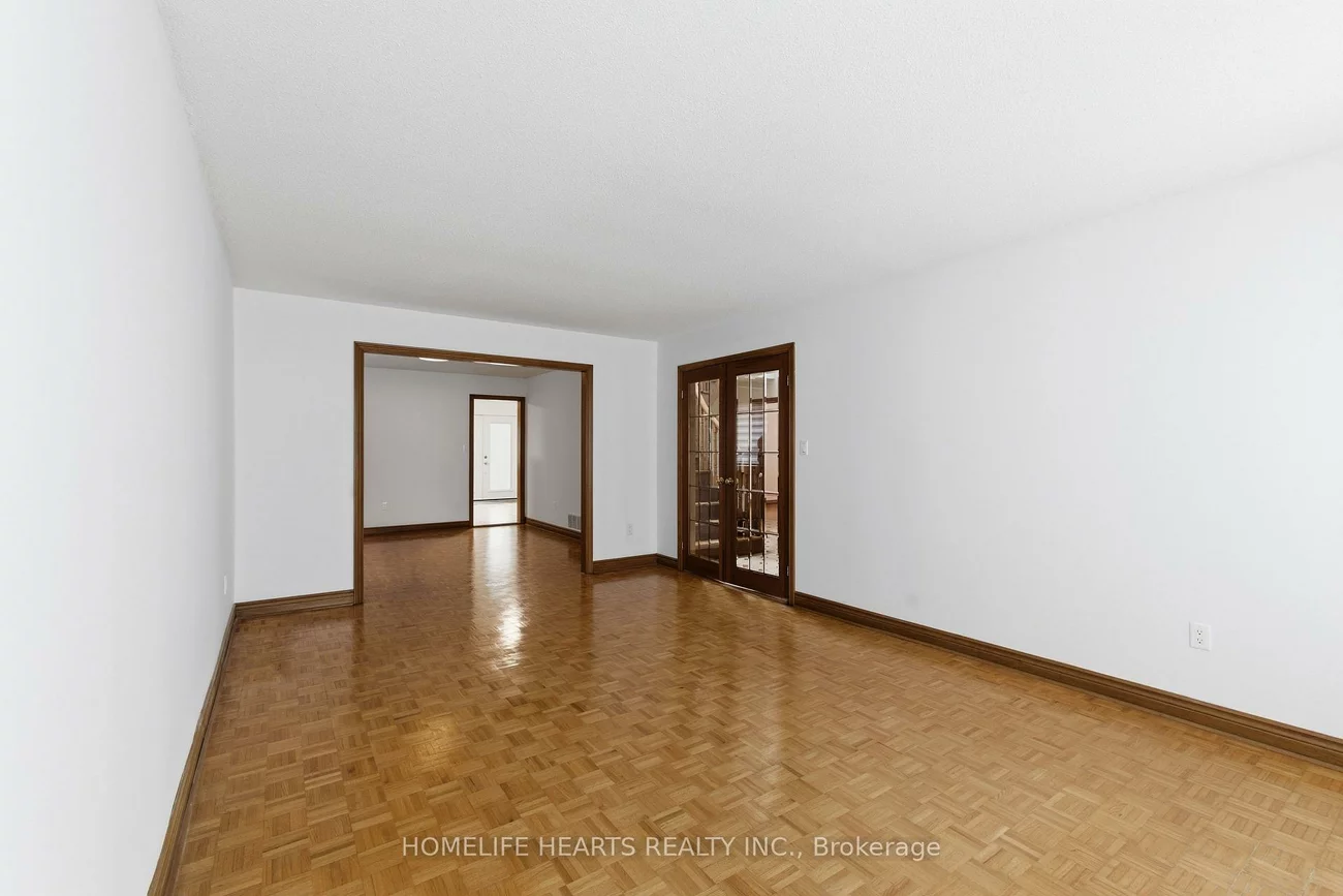 107, Pemberton, Newtonbrook East, Toronto