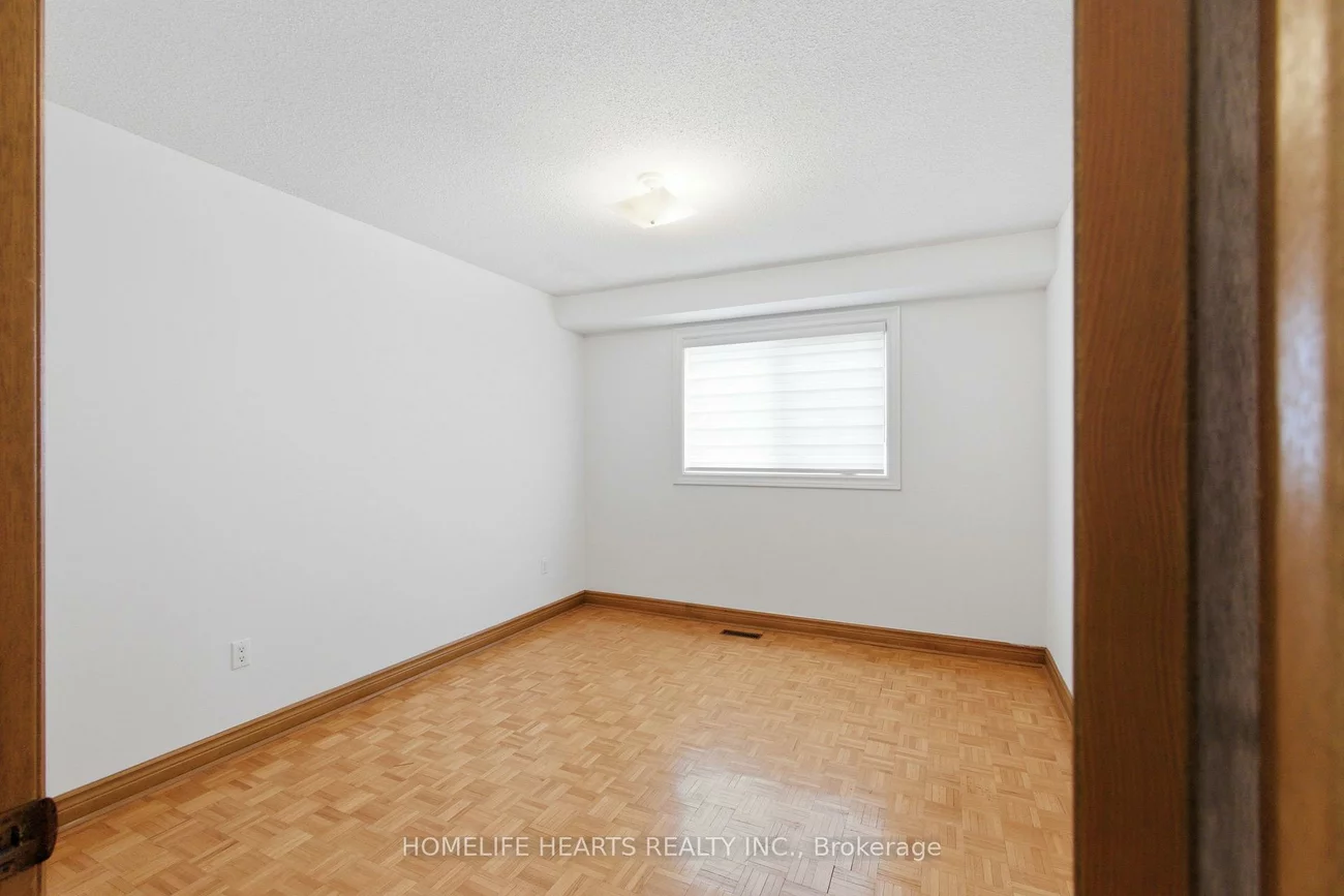 107, Pemberton, Newtonbrook East, Toronto