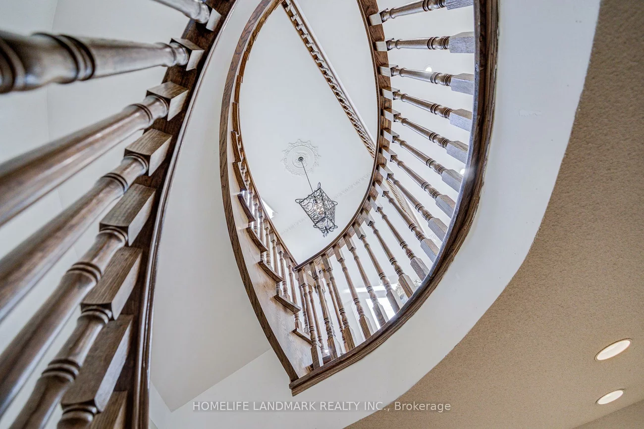 21, Kirkdale, Banbury-Don Mills, Toronto