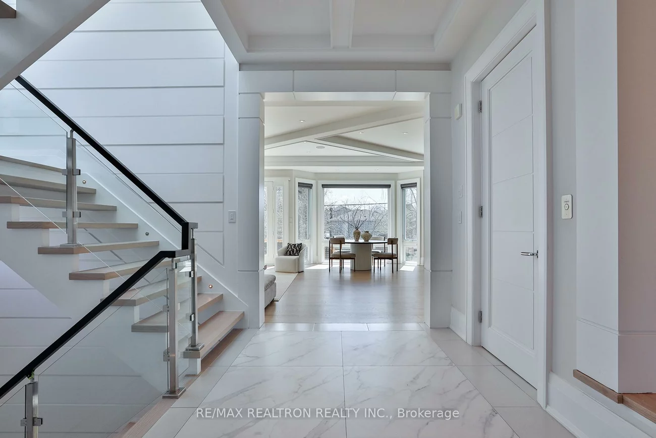 261, Patricia, Newtonbrook West, Toronto