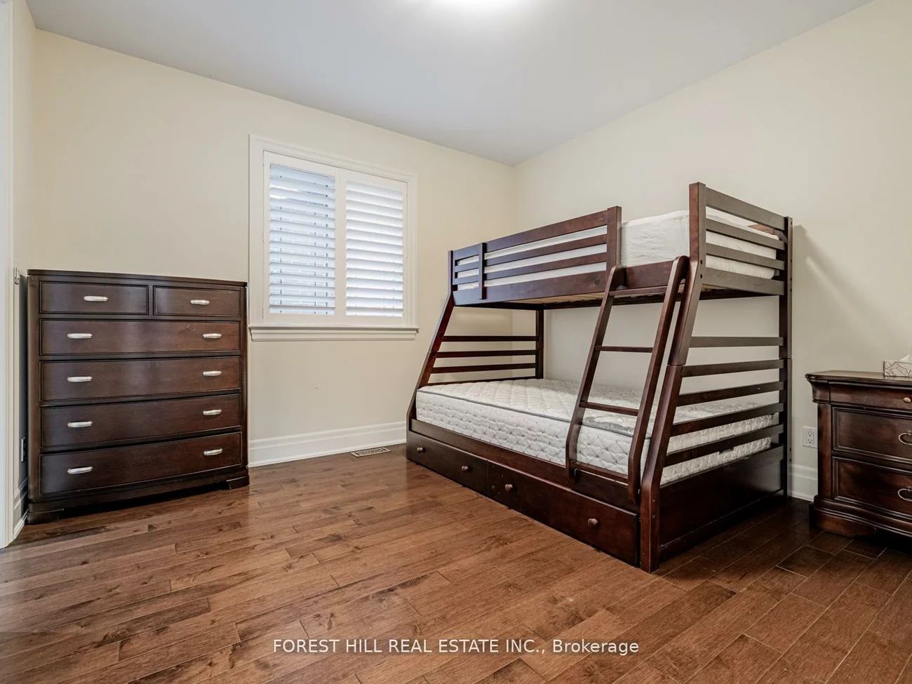 394, Connaught, Newtonbrook West, Toronto