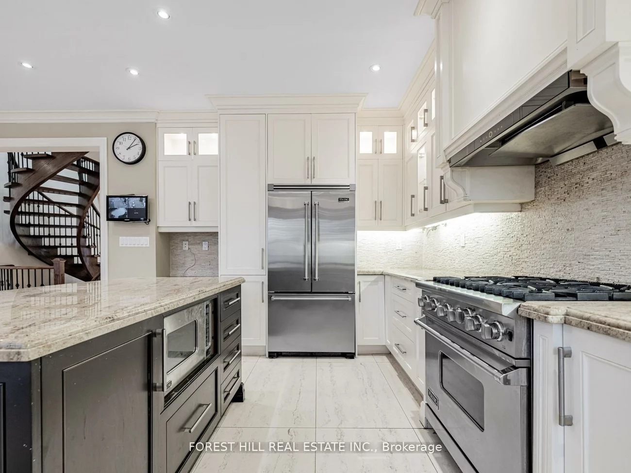 394, Connaught, Newtonbrook West, Toronto