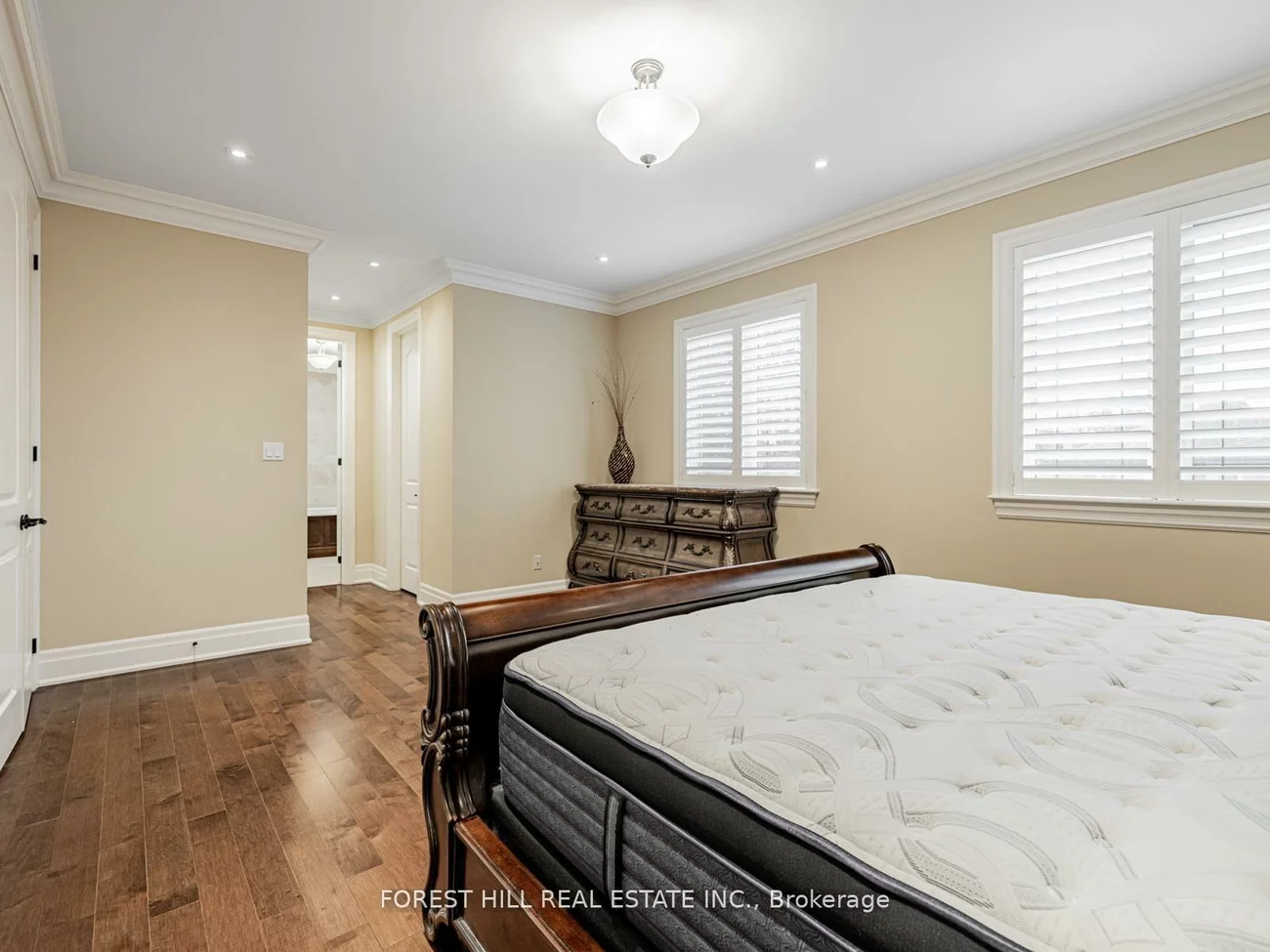 394, Connaught, Newtonbrook West, Toronto