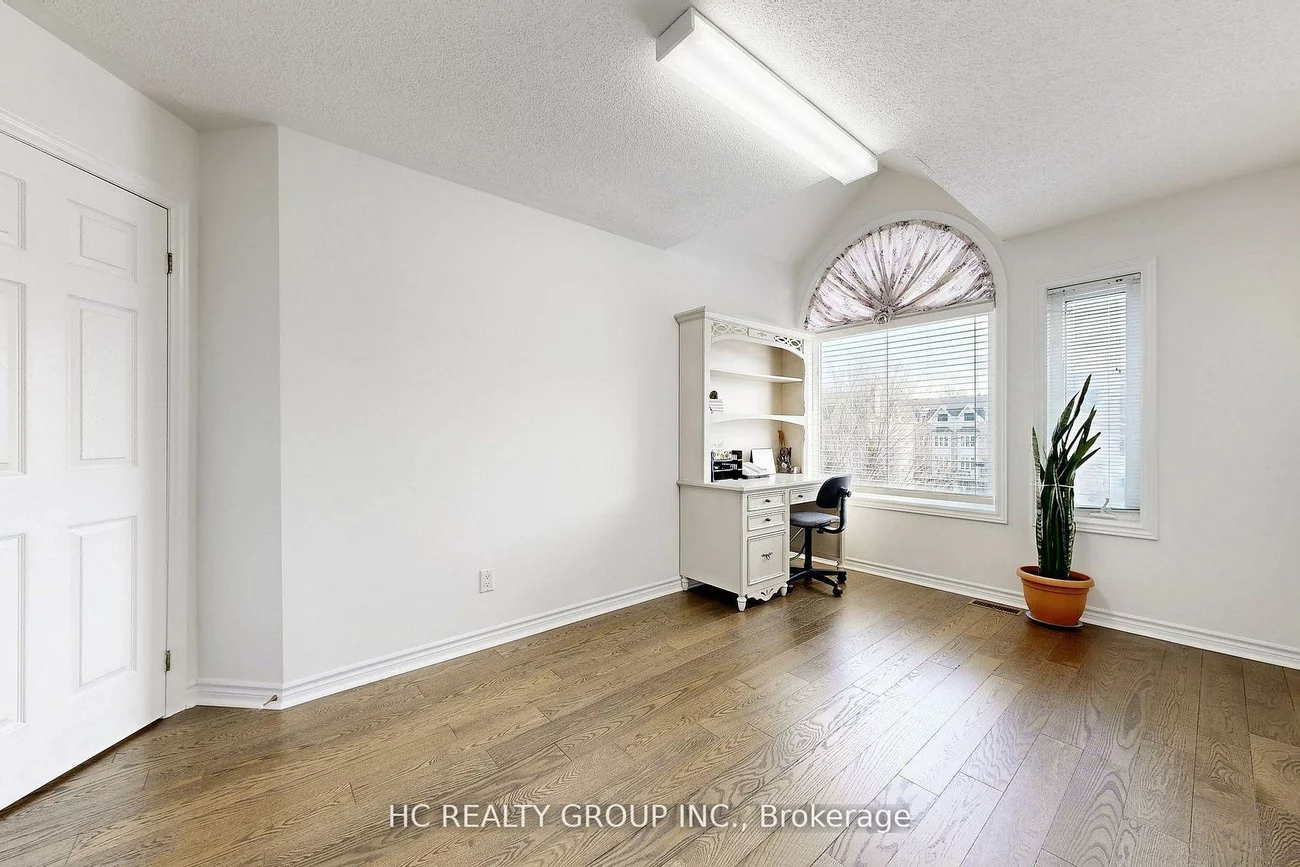 204B, Finch, Newtonbrook East, Toronto