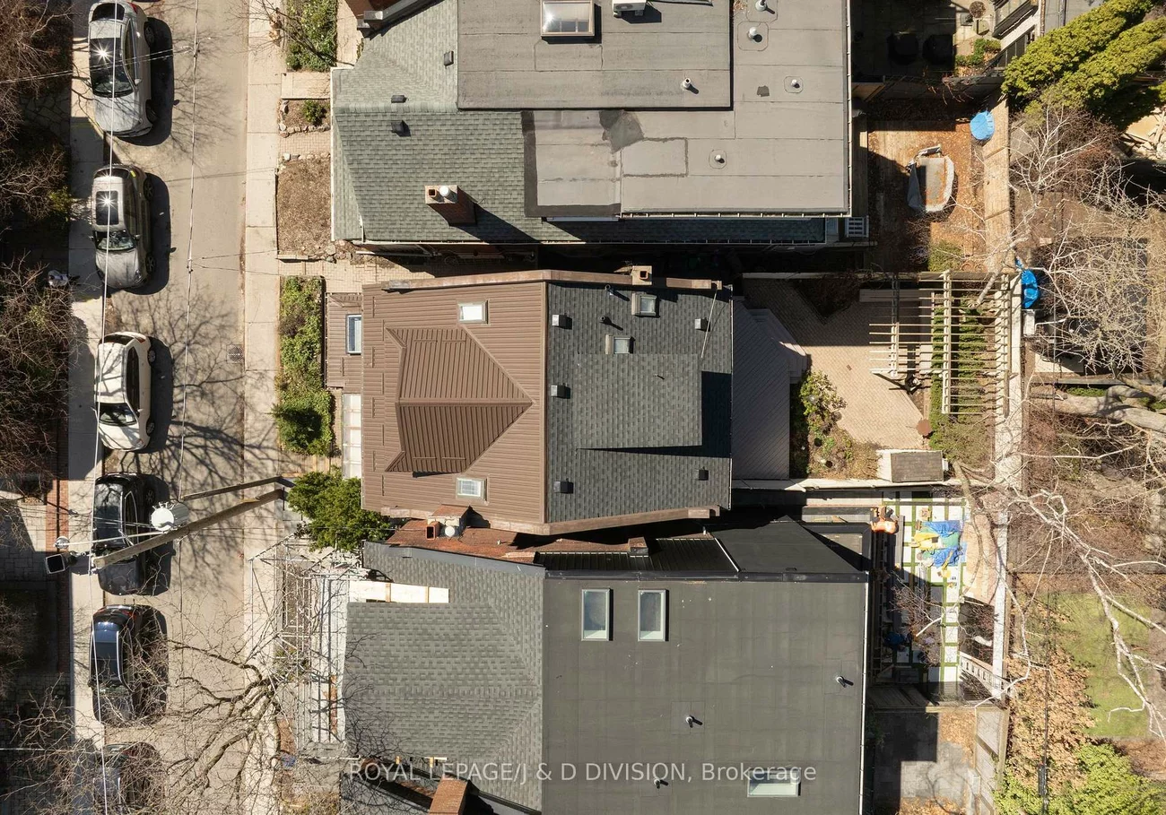 18, Tranby, Annex, Toronto