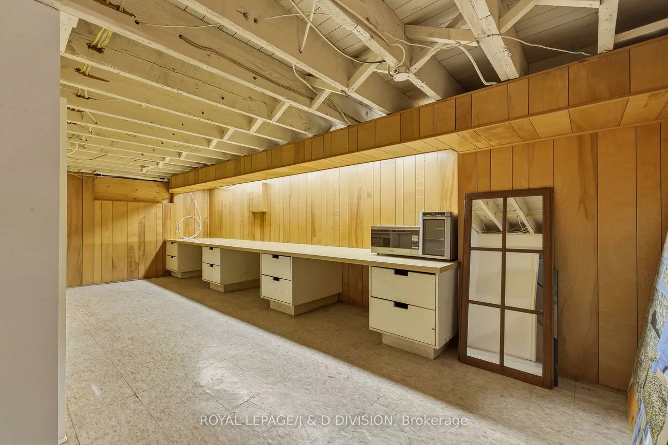 18, Tranby, Annex, Toronto