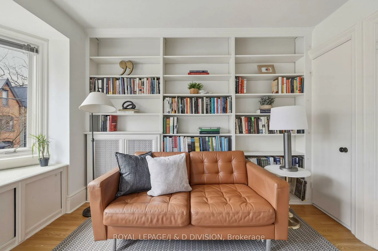 18, Tranby, Annex, Toronto