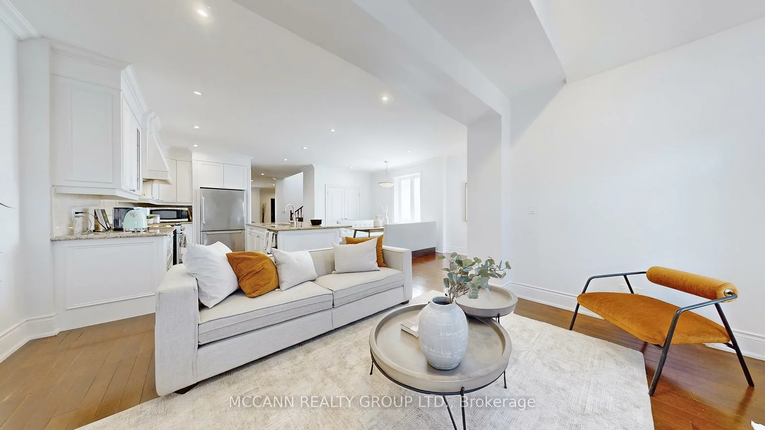 90, Haddington, Bedford Park-Nortown, Toronto