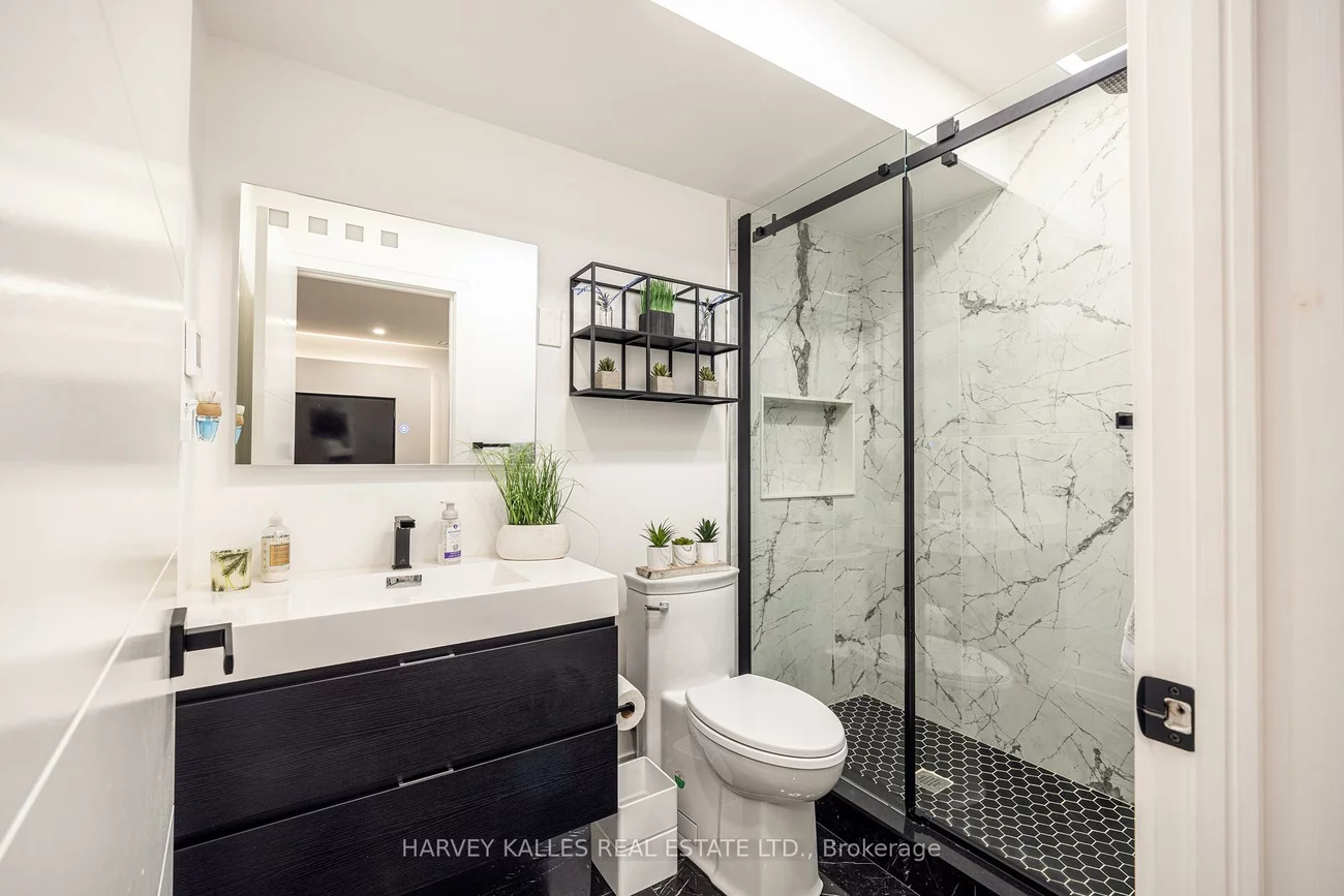 488, Arlington, Humewood-Cedarvale, Toronto