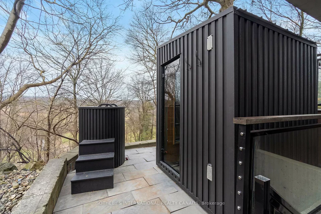 95, Riverview, Lawrence Park North, Toronto